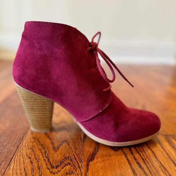Maurice Daphne Faux Suede Heeled Ankle Bootie Women's Shoes 7.5 Boho Burgundy - Picture 10 of 13
